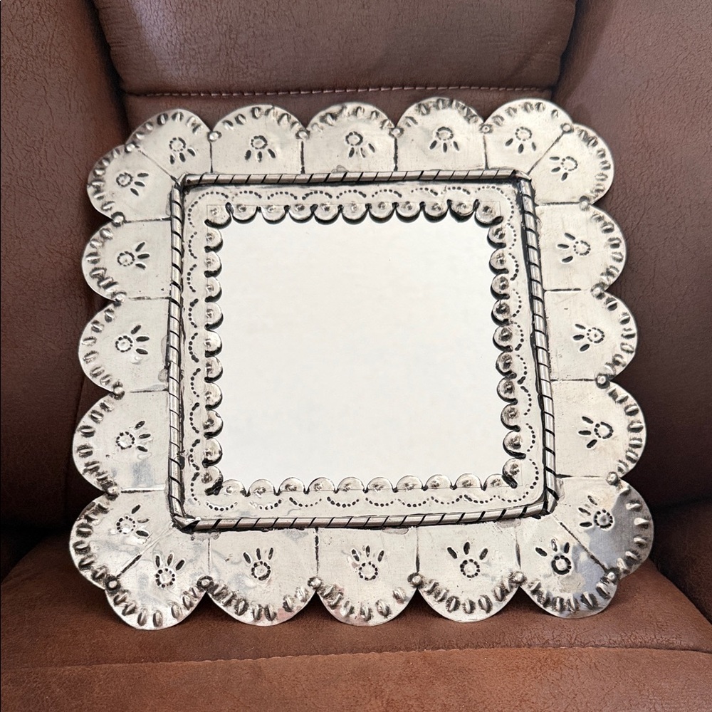 Decorative Scalloped Metal Wall Mirror - Silver